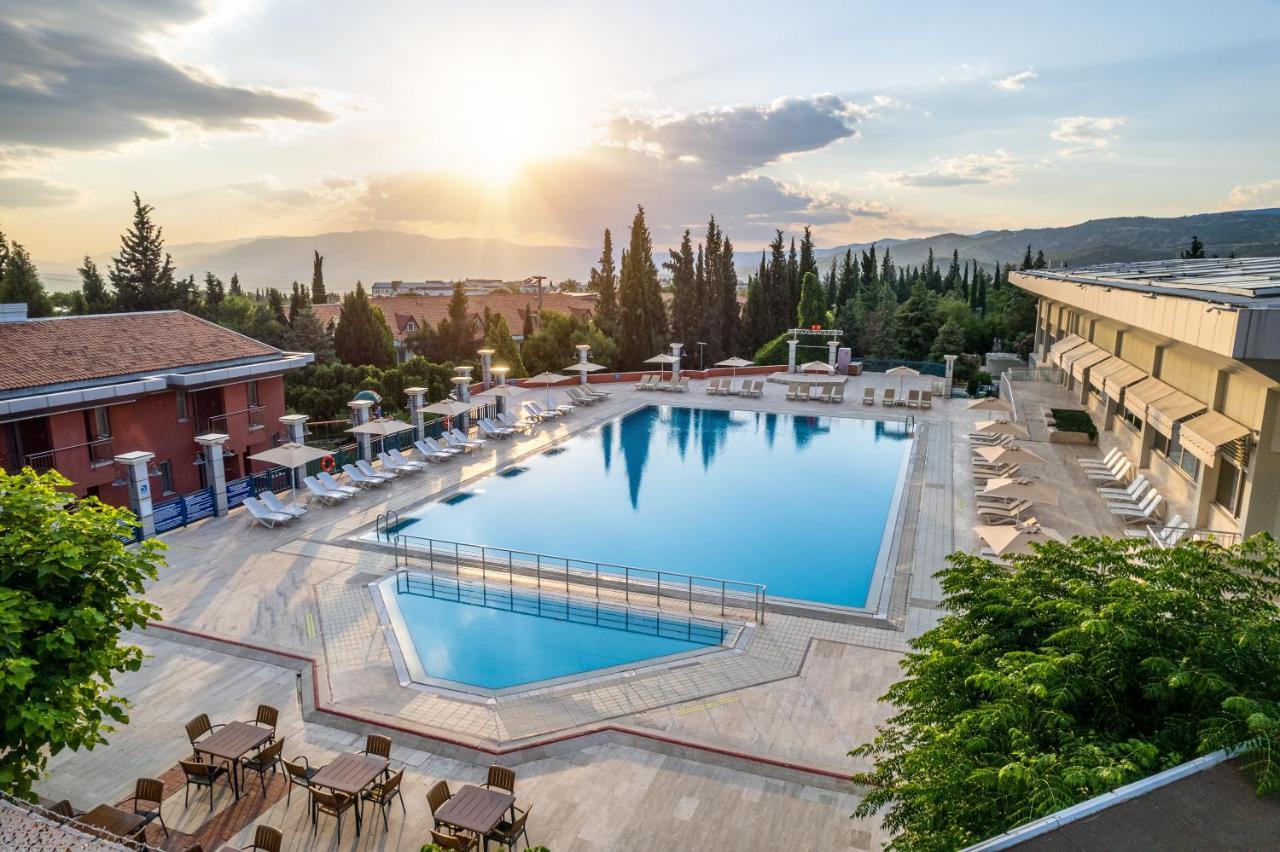 Spa Hotel Colossae Thermal Karahayit  Eksteriør billede The Dan Hotel