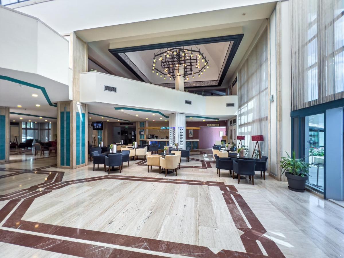 Spa Hotel Colossae Thermal Karahayit  Eksteriør billede Lobby